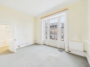 32 Argyle Pl, Edinburgh to rent Interior Photo- Image 2 of 4