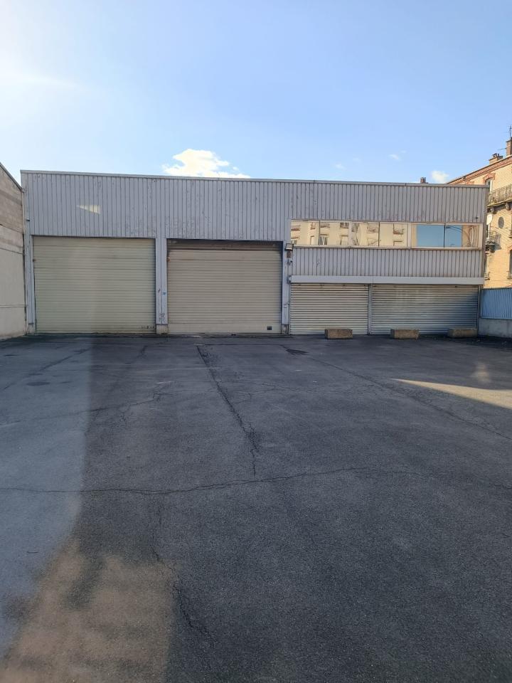 Office in Aubervilliers to rent Building Photo- Image 1 of 10