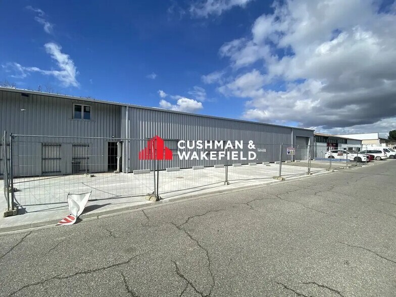 Office in Portet-sur-Garonne to rent - Building Photo - Image 1 of 9