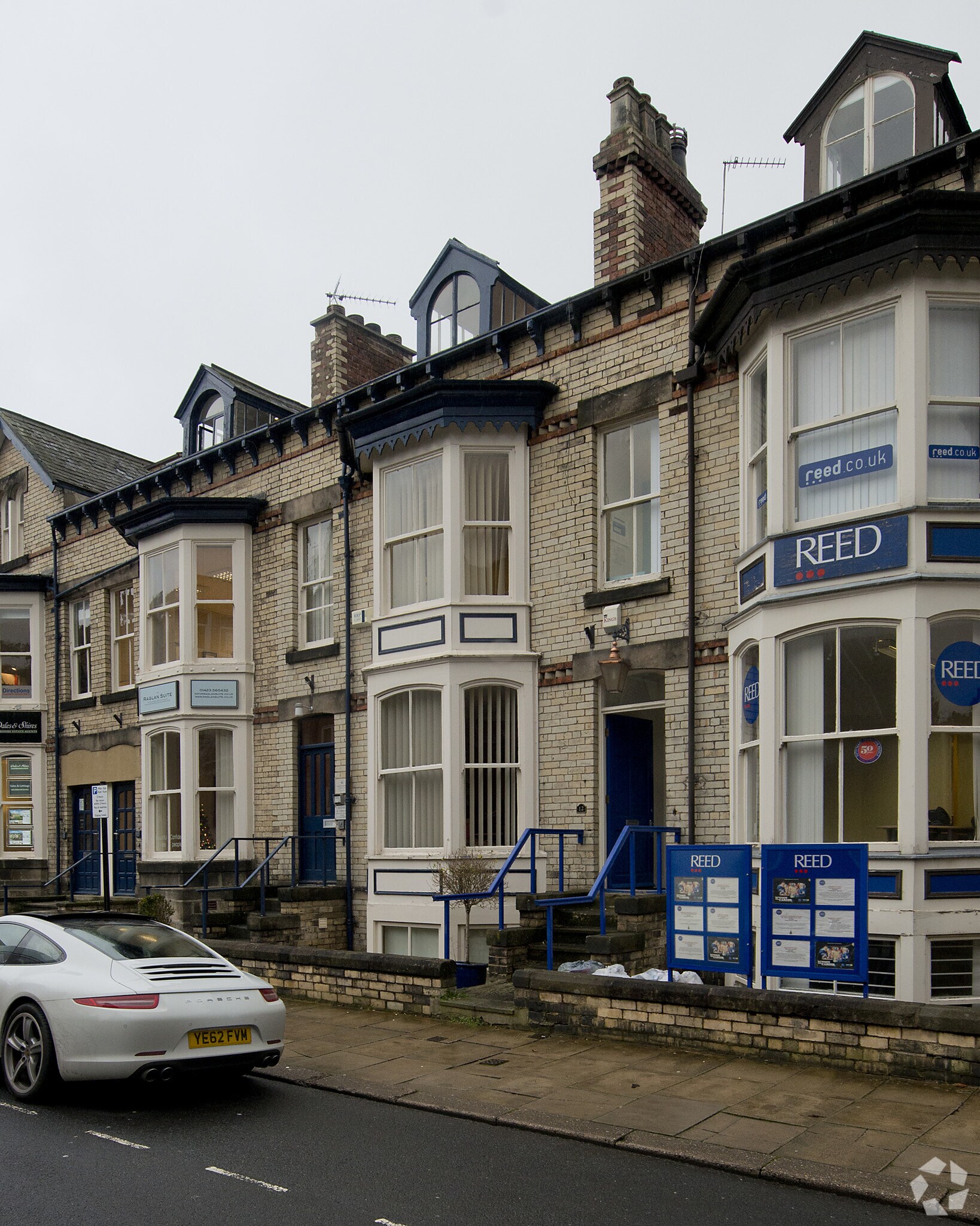 12 Raglan St, Harrogate to rent Building Photo- Image 1 of 2