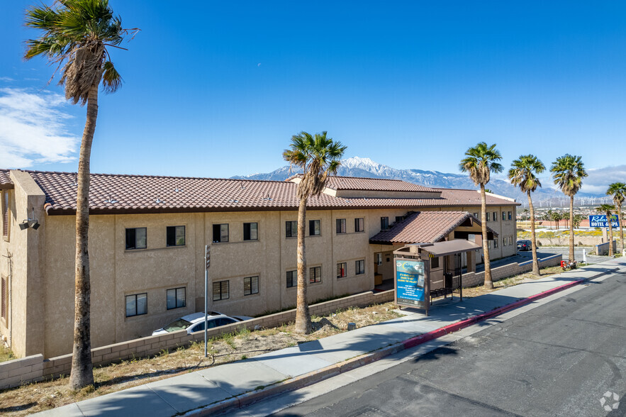 67485 Hacienda Ave, Desert Hot Springs, CA for sale - Building Photo - Image 3 of 13