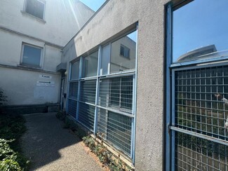 More details for 55 Rue Charles Frérot, Gentilly - Retail for Sale