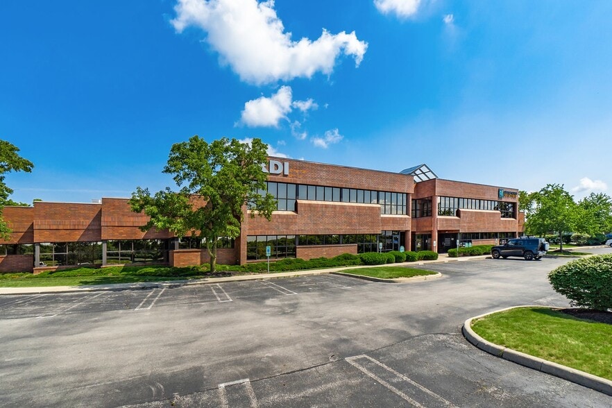 600 Lakeview Plaza Blvd, Worthington, OH to rent - Building Photo - Image 1 of 13