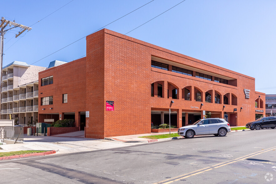 800 Silverado St, La Jolla, CA for rent - Building Photo - Image 3 of 8