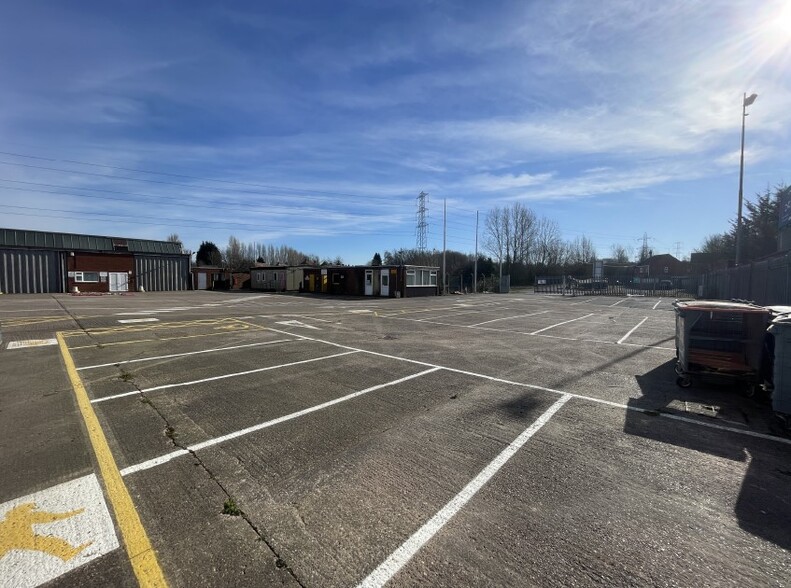 Cakemore Rd, Rowley Regis to rent - Primary Photo - Image 2 of 2