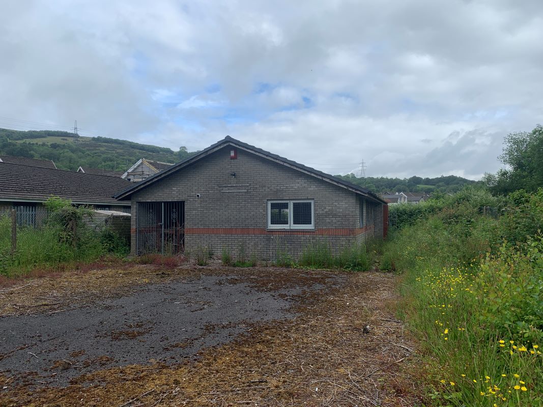 Bridge St, Aberfan for sale Primary Photo- Image 1 of 1