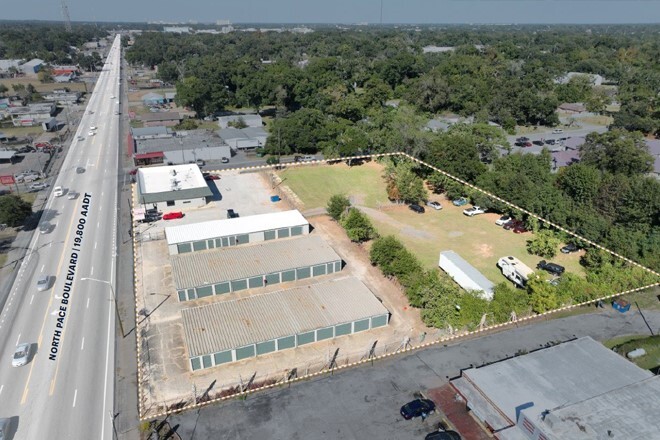 Pensacola Self-Storage portfolio of 2 properties for sale on LoopNet.co.uk - Building Photo - Image 3 of 12