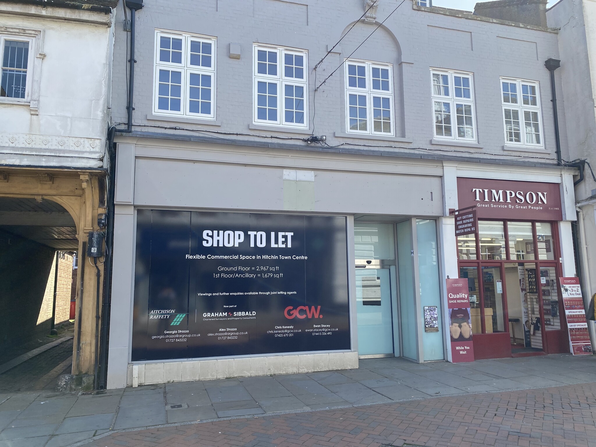 25 High St, Hitchin to rent Building Photo- Image 1 of 3