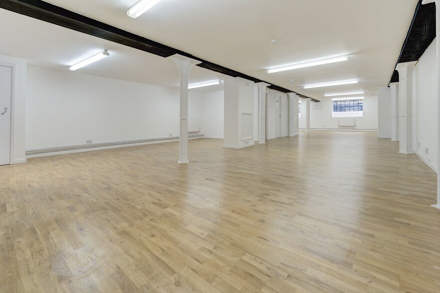 70 Weston St, London for sale - Interior Photo - Image 1 of 1