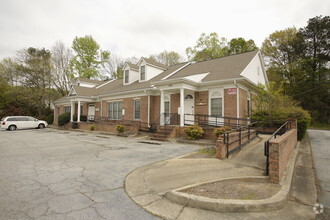 236-242 Arrowhead Blvd, Jonesboro, GA for sale Primary Photo- Image 1 of 1