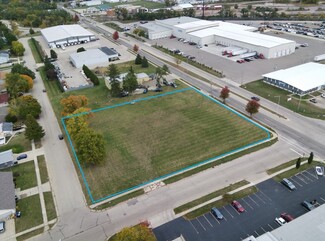 More details for 112 W Burbank Ave, Janesville, WI - Land for Sale