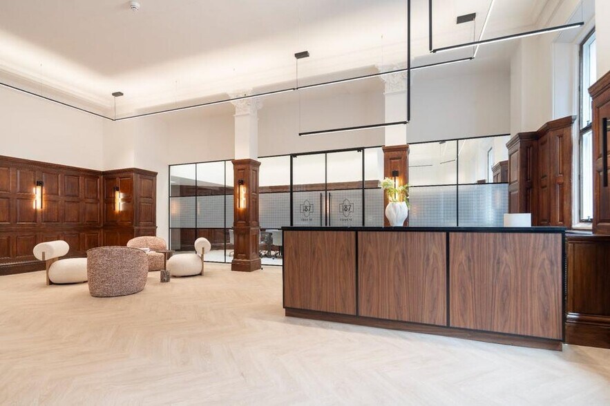 187 Fleet St, London to rent - Building Photo - Image 2 of 18