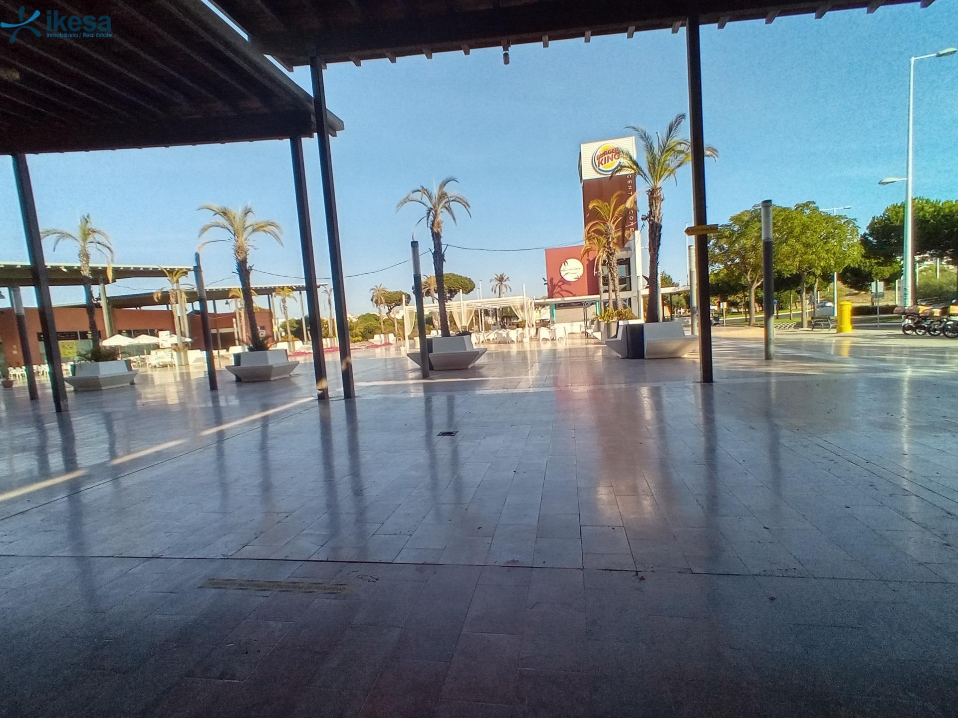 Retail in Punta Umbría, Huelva for sale Building Photo- Image 1 of 7