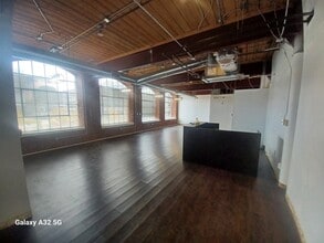 236 Forsyth St SW, Atlanta, GA to rent Interior Photo- Image 1 of 2