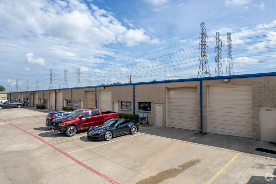 15255 Gulf Fwy, Houston, TX for rent - Building Photo - Image 3 of 10