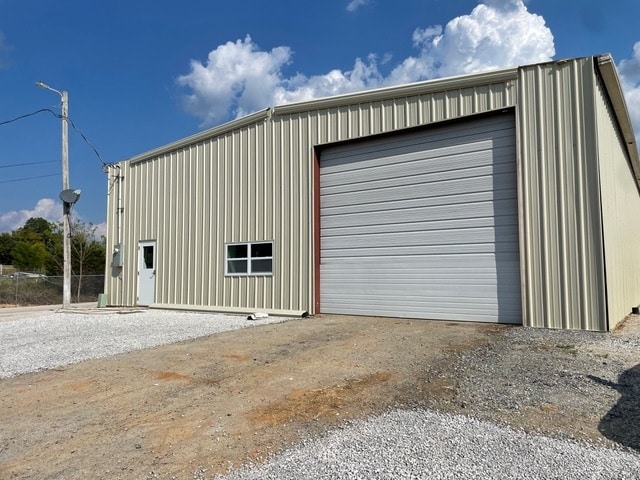 57 Blackburn Dr, Byhalia, MS for sale - Primary Photo - Image 1 of 1