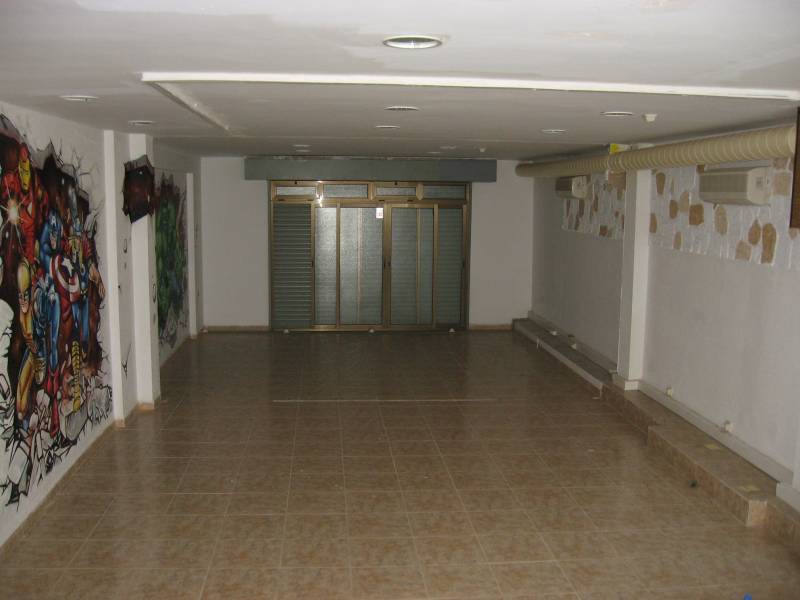 Cunit, TAR 43881 -  -  - Interior Photo - Image 1 of 14