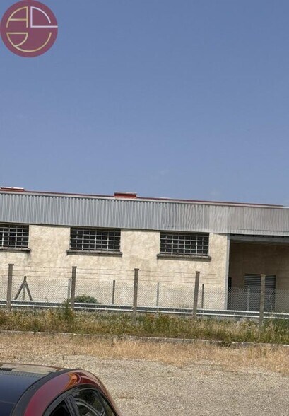 Industrial in Portet-sur-Garonne for sale - Building Photo - Image 2 of 4