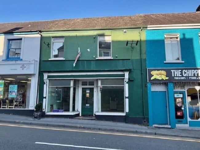 More details for 50 Rhosmaen St, Llandeilo - Retail for Sale