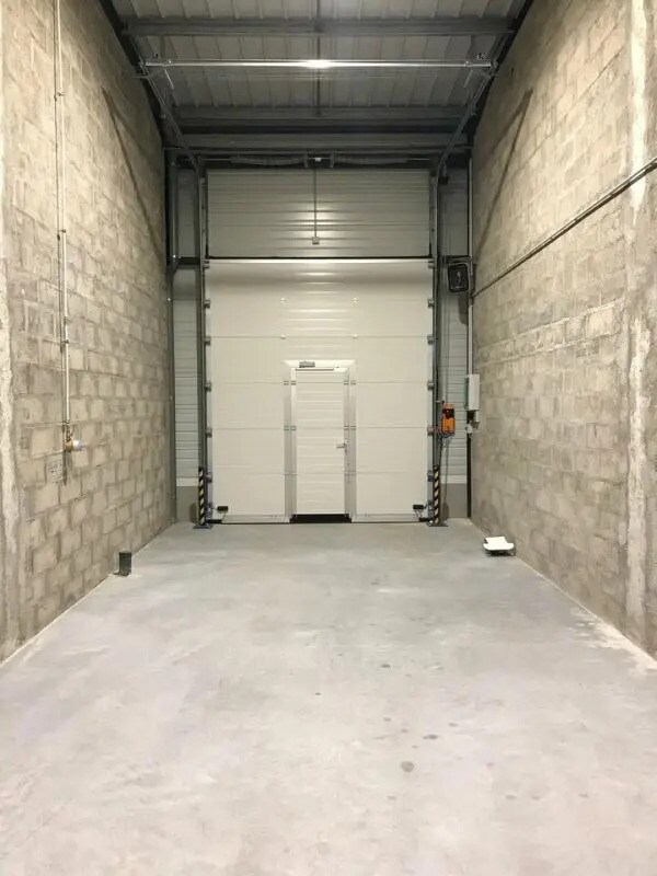 Light Industrial in Bailly-Romainvilliers to rent Interior Photo- Image 1 of 4