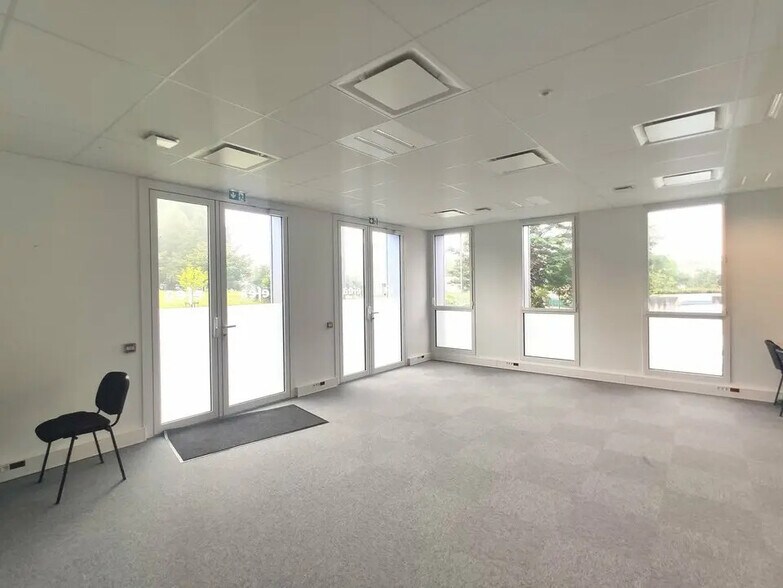 Office in Nantes to rent - Interior Photo - Image 2 of 8