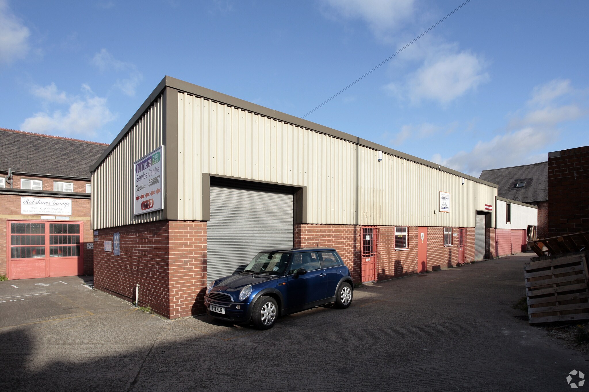 Glebe St, Castleford for sale Primary Photo- Image 1 of 1