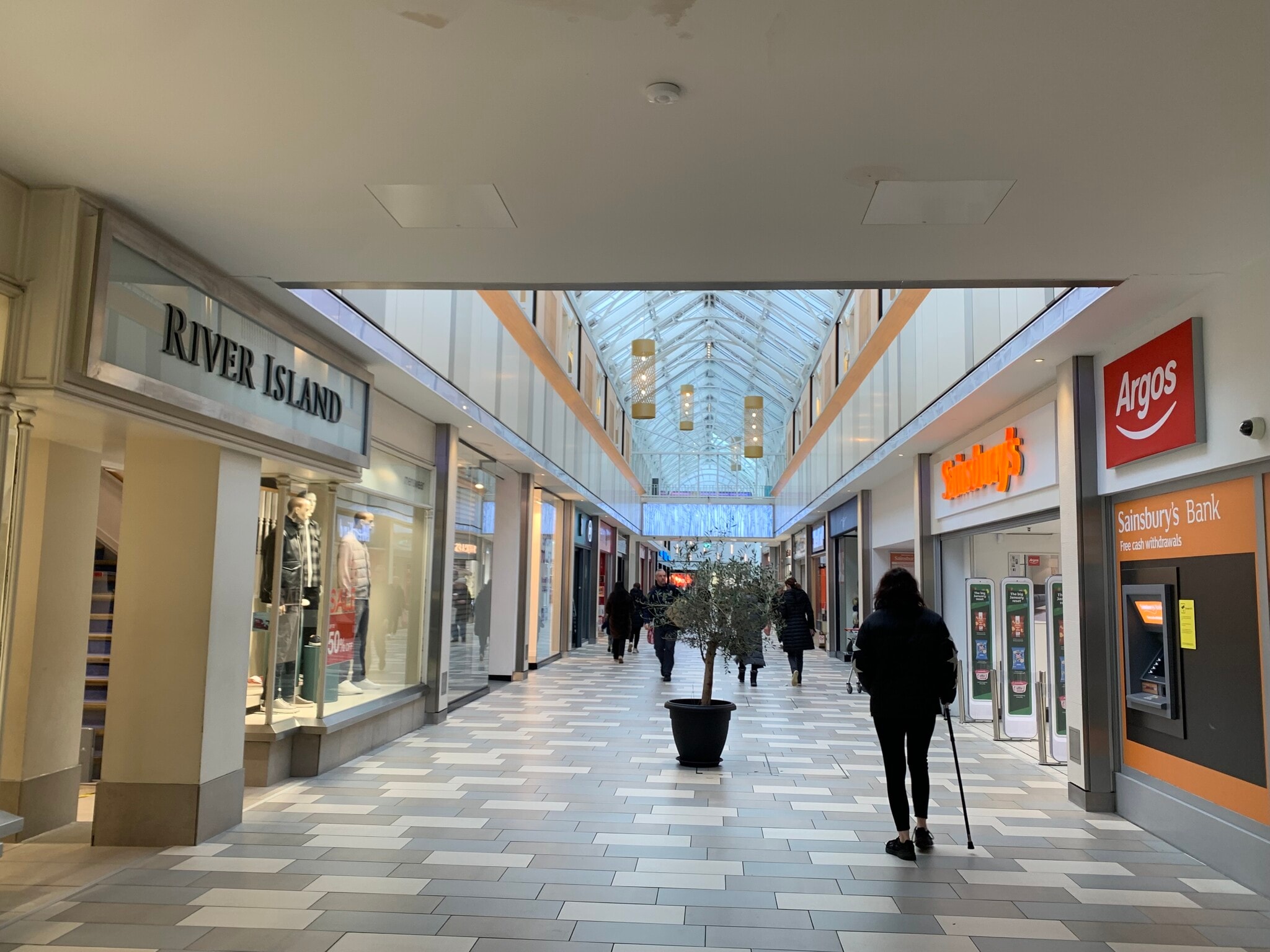 The Square, Camberley to rent Building Photo- Image 1 of 1