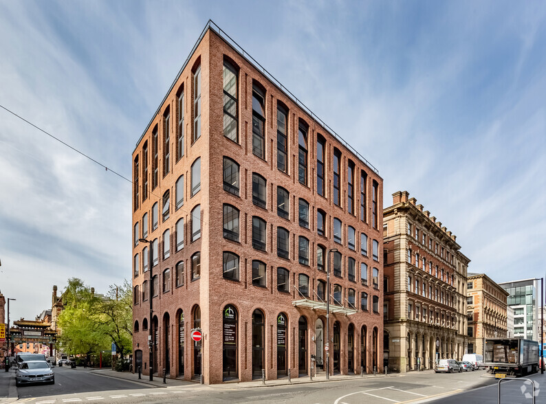 30-32 Charlotte St, Manchester for rent - Primary Photo - Image 1 of 11