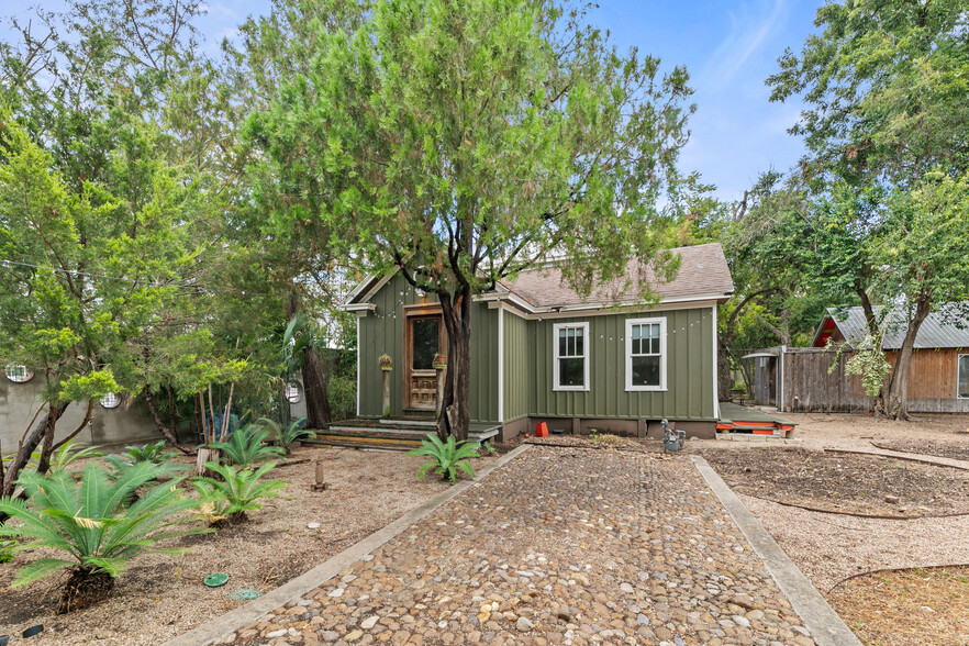 638 Tillery St, Austin, TX for rent - Building Photo - Image 1 of 52