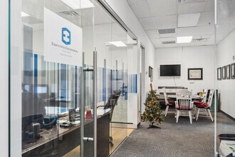 3687 Tampa Rd, Oldsmar, FL to rent Interior Photo- Image 1 of 6