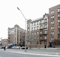 655 E 233rd St, Bronx, NY for rent Primary Photo- Image 1 of 5