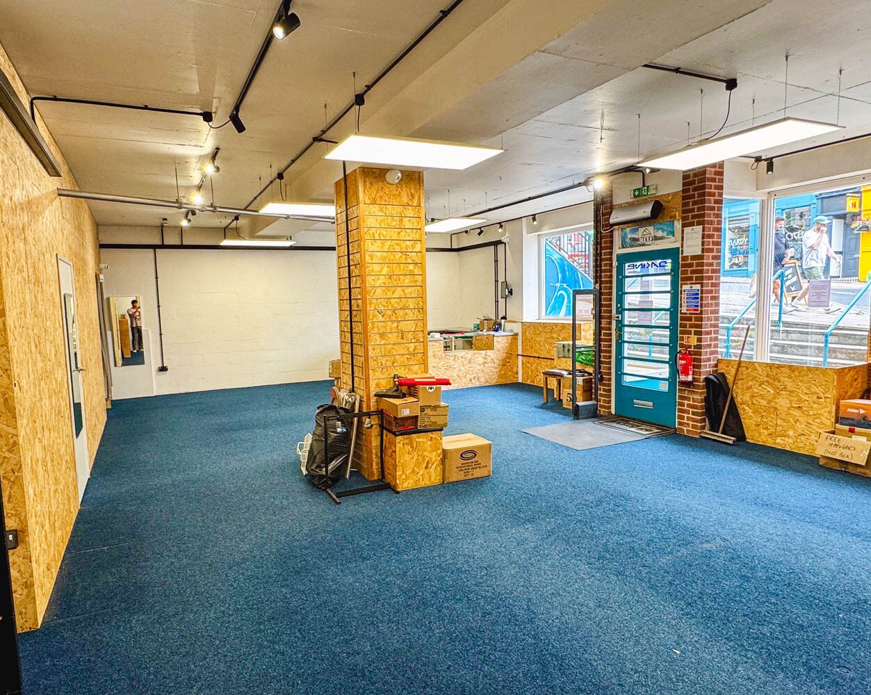 134 Fore St, Exeter to rent Interior Photo- Image 1 of 5