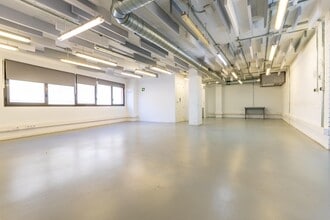 Office in Madrid, Madrid to rent Interior Photo- Image 2 of 17