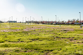 I-435 & Parallel Pky, Kansas City, KS for sale Primary Photo- Image 1 of 1