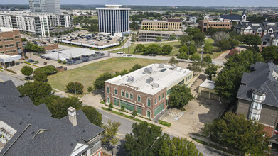 1204 W 7th St, Fort Worth, TX for rent Building Photo- Image 1 of 23