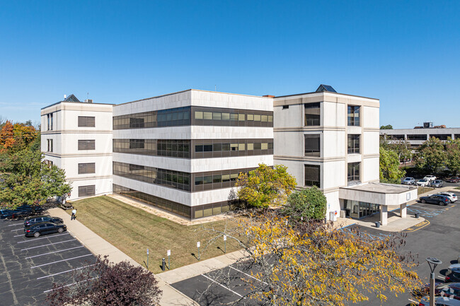 More details for 15 Corporate Pl S, Piscataway, NJ - Office for Rent