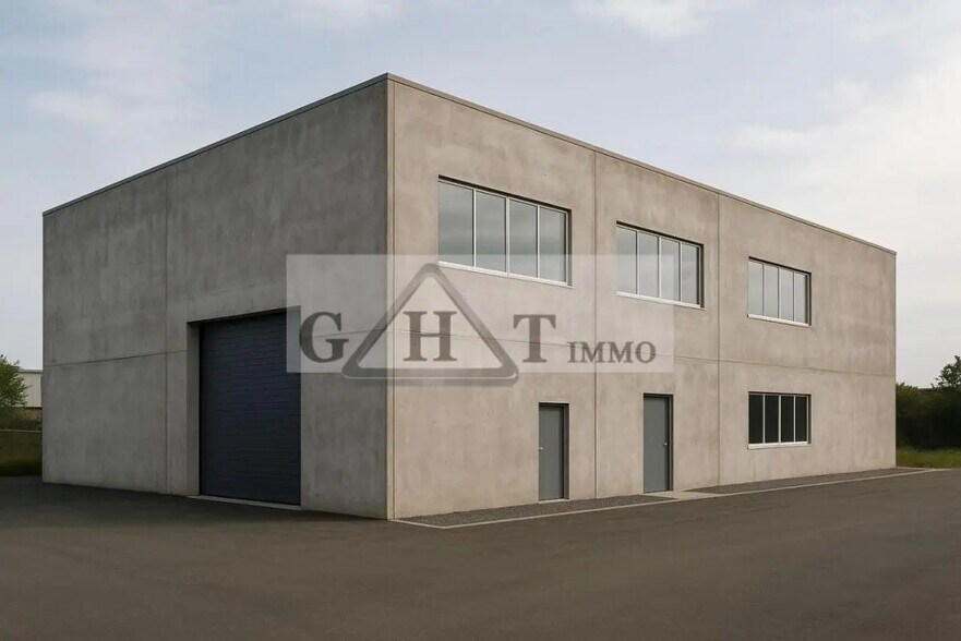 Industrial in Gennevilliers to rent - Building Photo - Image 2 of 3
