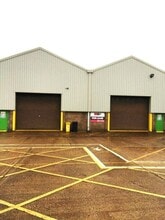 Horn Hl, Lowestoft to rent Building Photo- Image 1 of 5