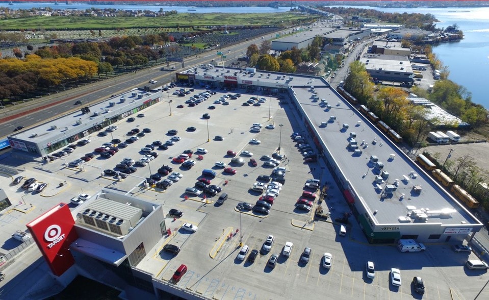 Hutchinson River Pky, Bronx, NY to rent - Other - Image 3 of 7