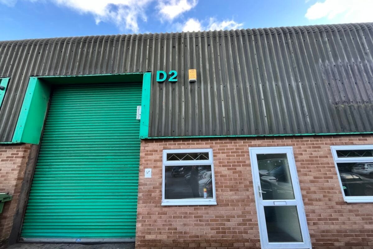 Saunders Way, Cullompton to rent Primary Photo- Image 1 of 3