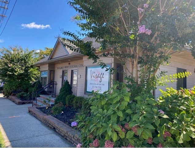 46 Route 25A, Setauket, NY to rent - Building Photo - Image 3 of 15