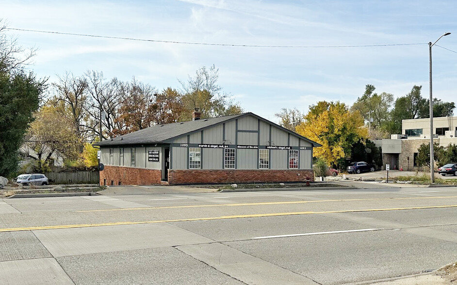 1095 W Huron St, Waterford, MI for sale - Building Photo - Image 3 of 6