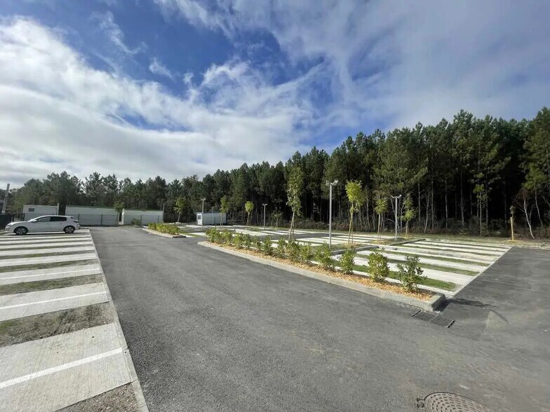 Office in Mérignac to rent - Building Photo - Image 3 of 5