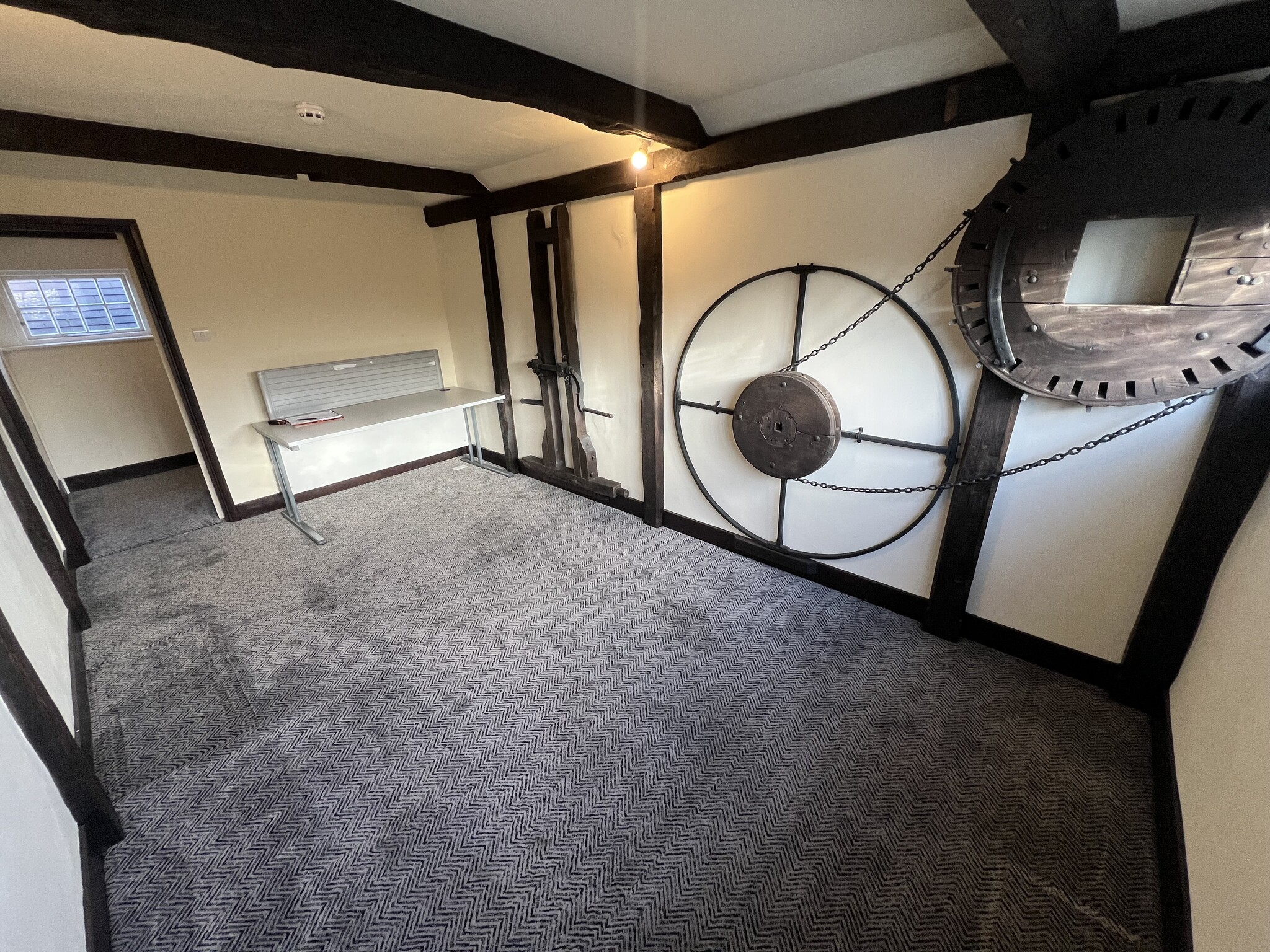 39 Bell St, Sawbridgeworth to rent Primary Photo- Image 1 of 4