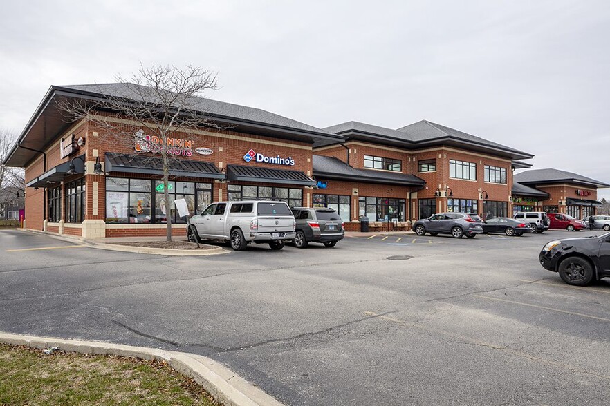 4003 S Plainfield-Naperville Rd, Naperville, IL for rent - Building Photo - Image 3 of 9