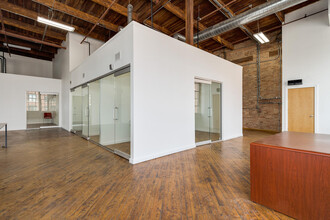 600 W Cermak Rd, Chicago, IL for rent Building Photo- Image 1 of 10