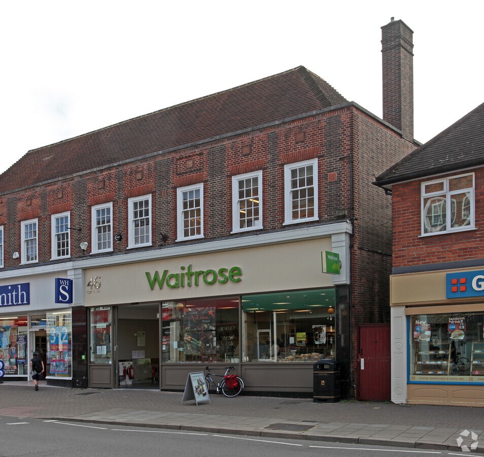 46 Sycamore Rd, Amersham HP6 5EB UK