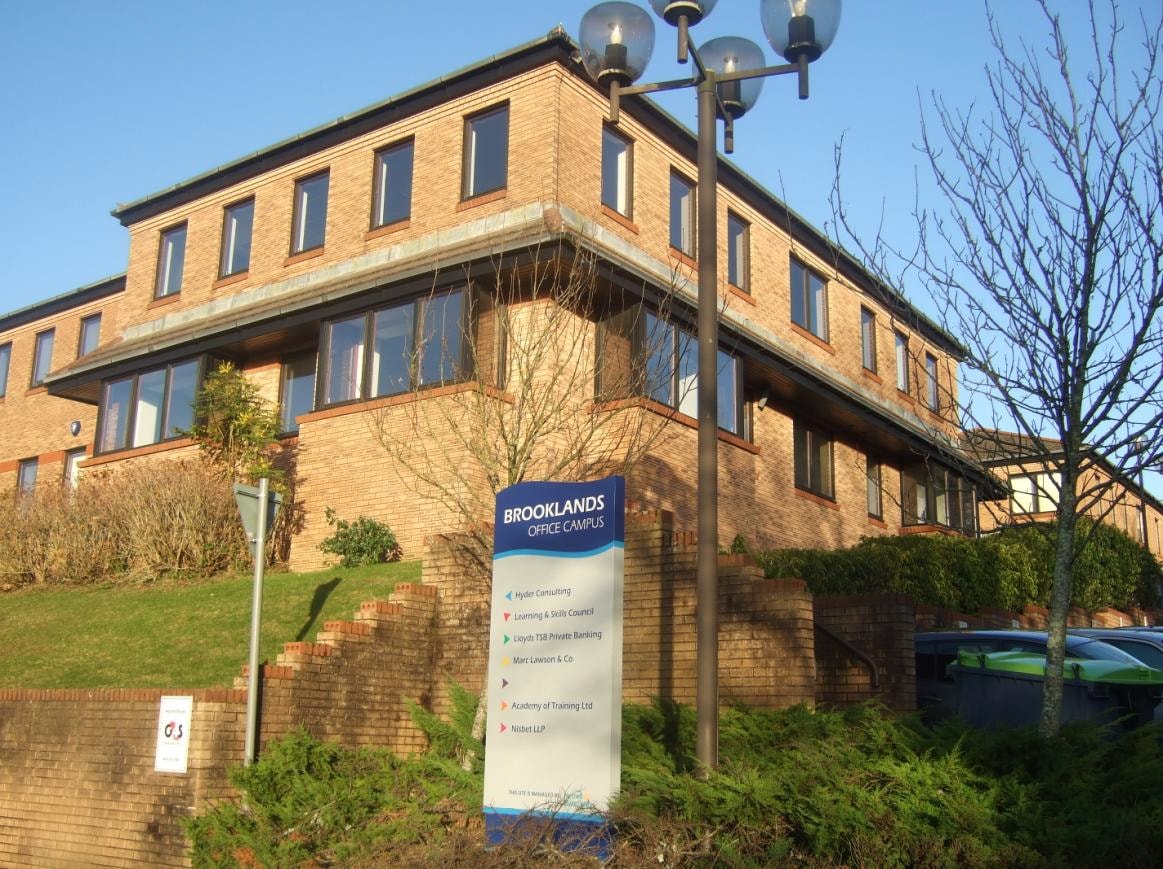 Budshead Rd, Plymouth to rent Primary Photo- Image 1 of 4