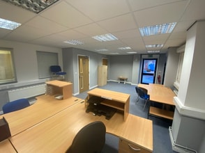 40-46b Estover Close, Plymouth to rent Interior Photo- Image 2 of 3