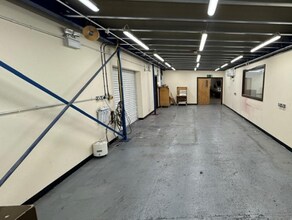 Pipers Rd, Redditch to rent Interior Photo- Image 2 of 3